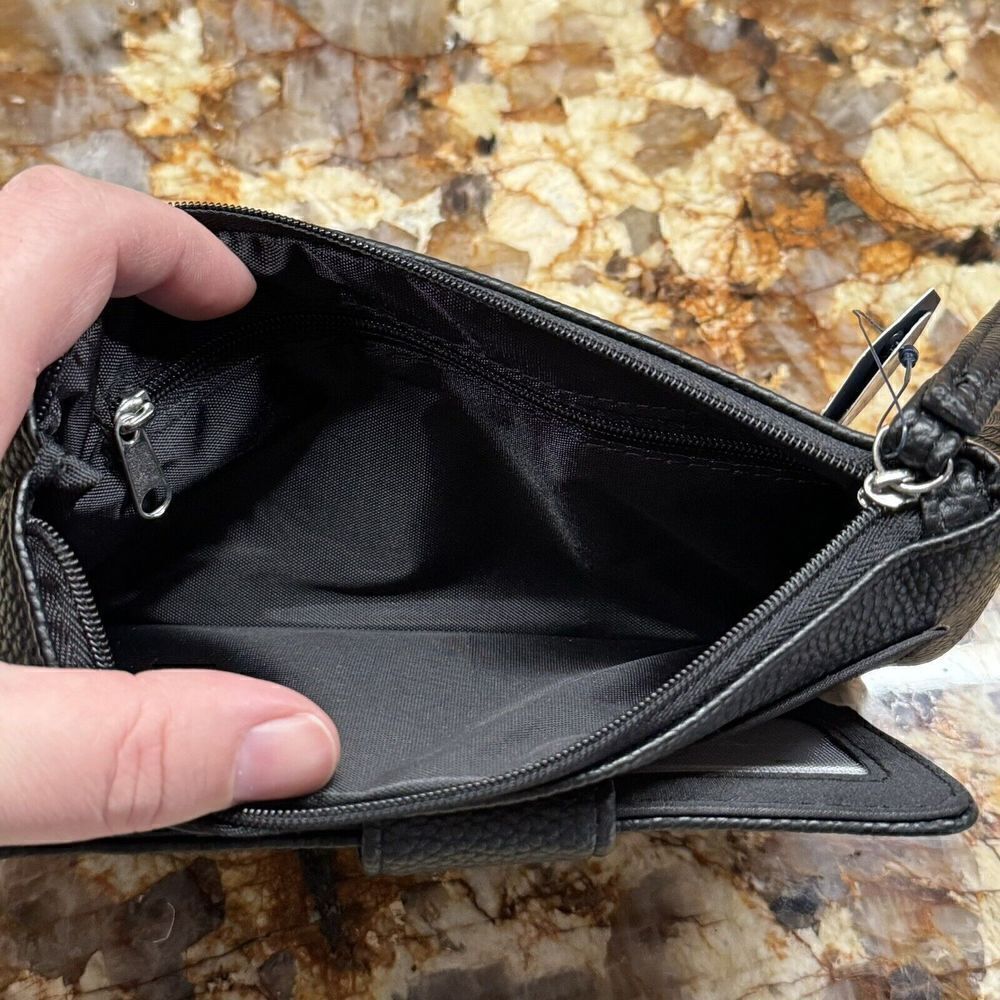 Nautica Pebbled Flap Tab Wristlet Wallet Black- New - Picture 5 of 6